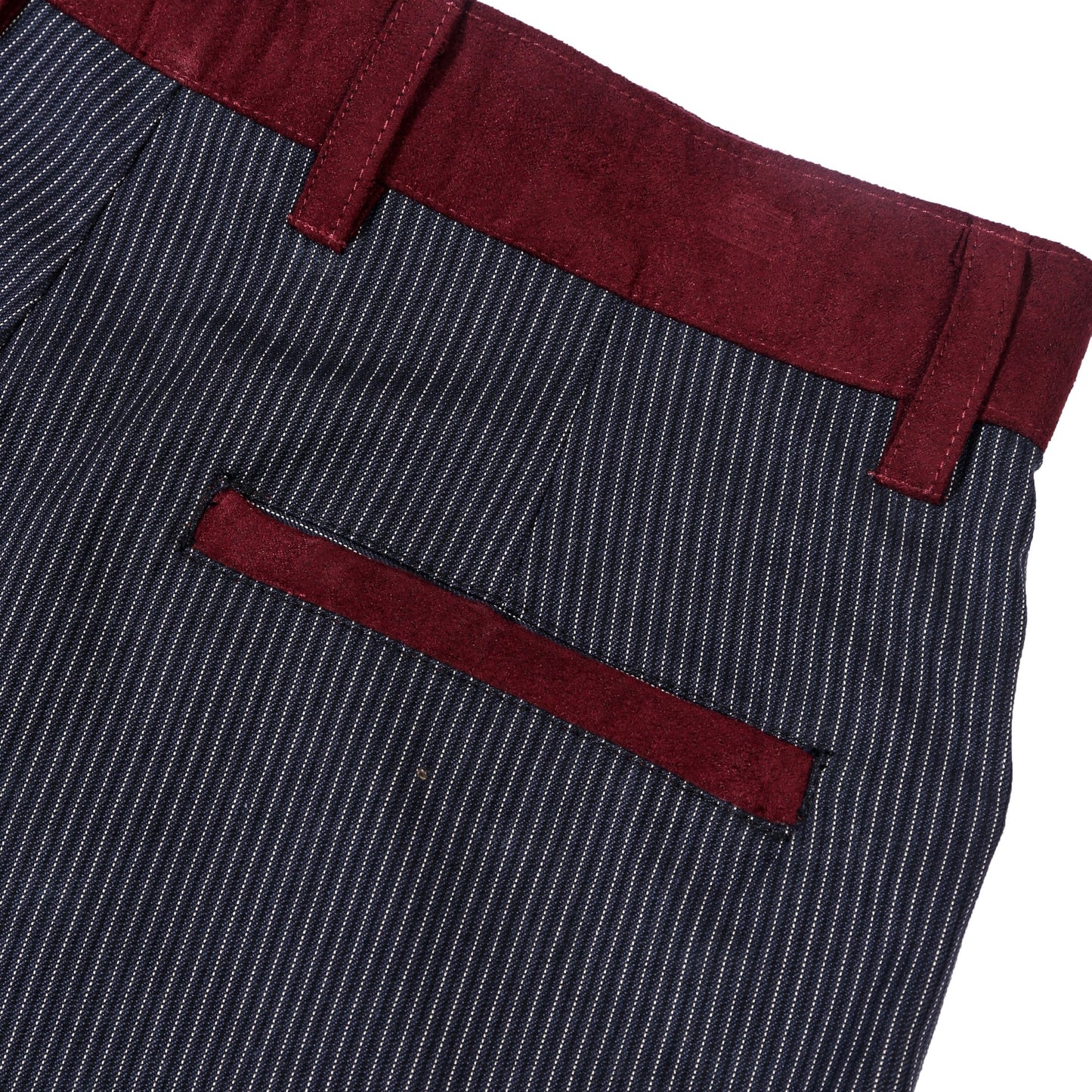 QUIET UNDER NONE X TSUKASA STRIPE MEDIUM SHORTS