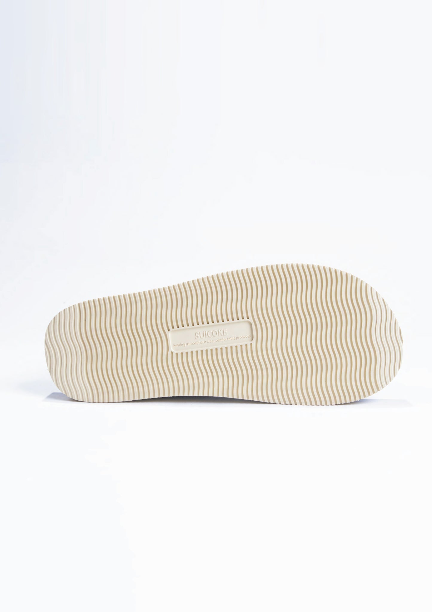 DEVÁ STATES / SUICOKE KISEE-CAB SANDALS