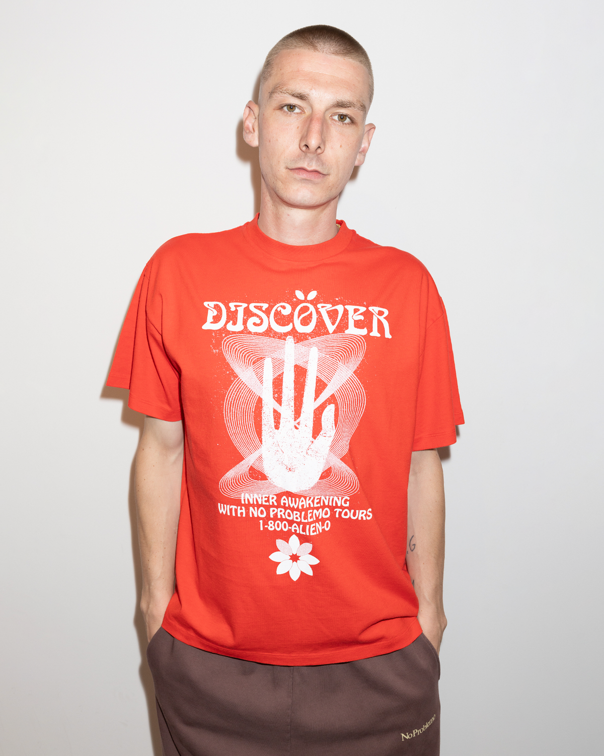 DISCOVERY T-SHIRT [RED]