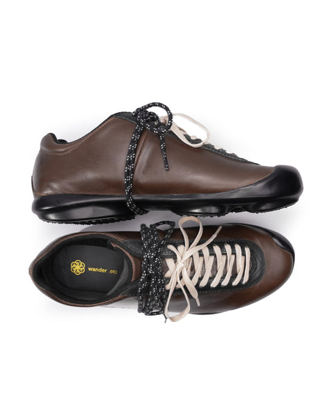 WAYFINDER - AGED BROWN