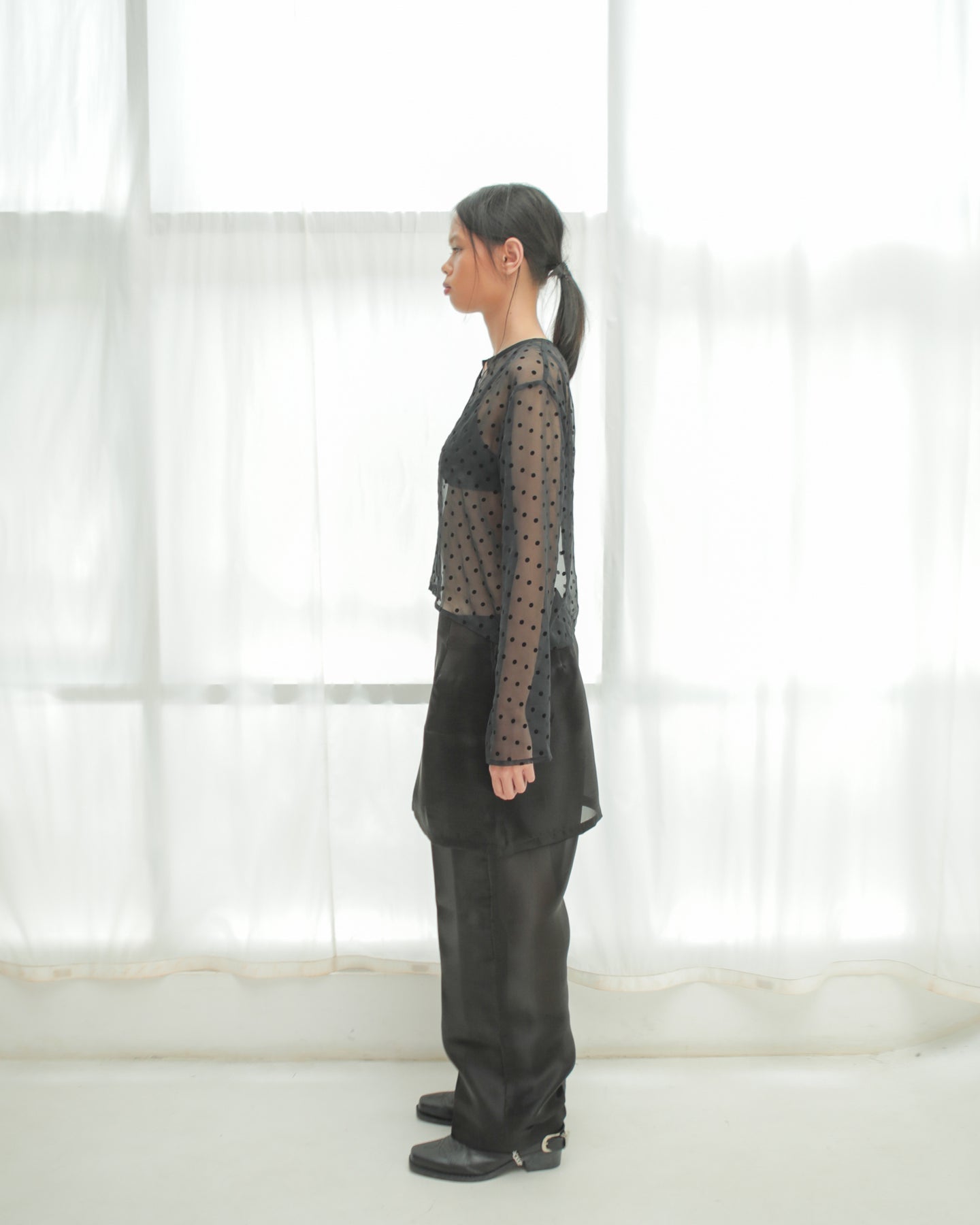 ZIGGI TOP [BLACK]