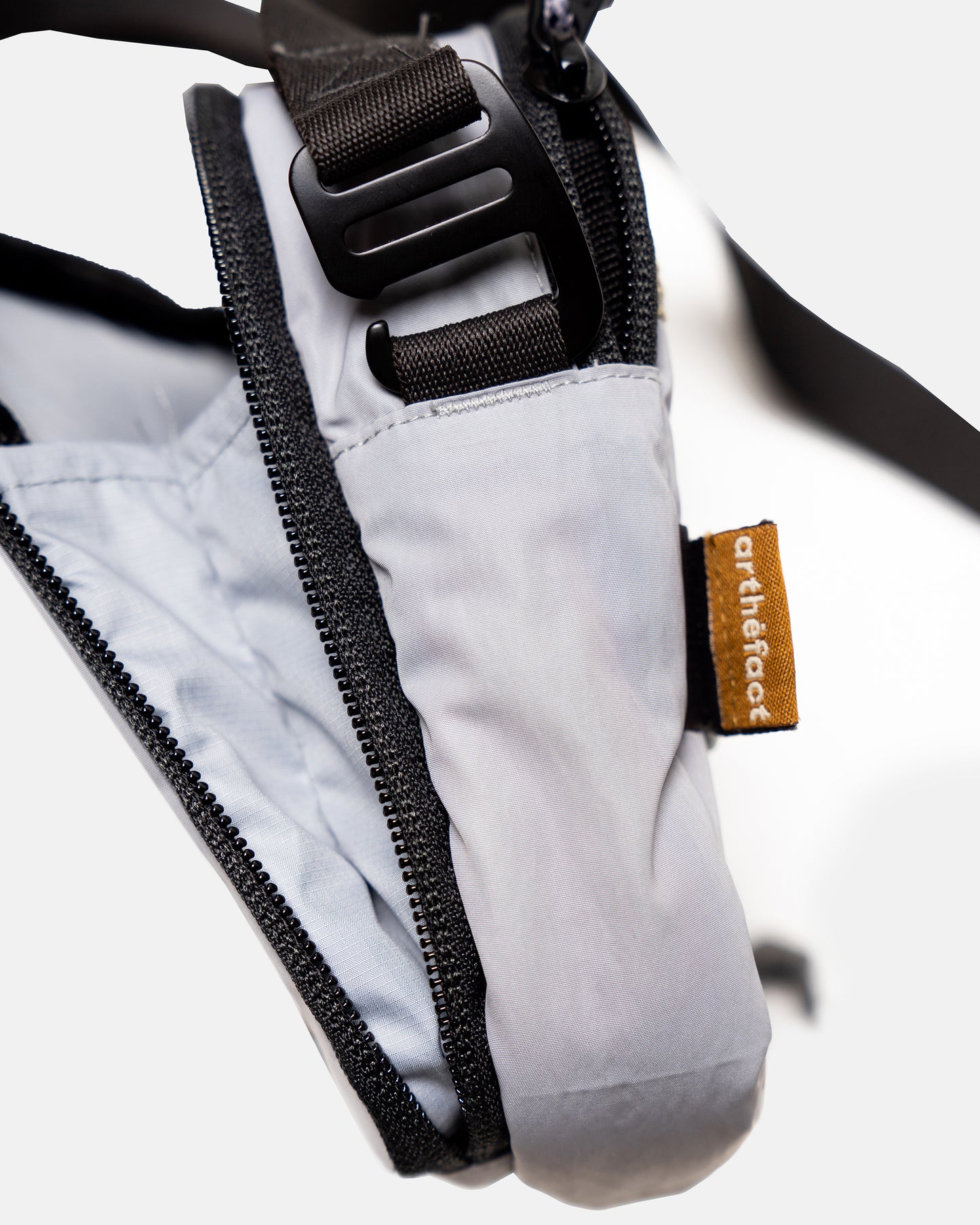 ULU Sling Bag