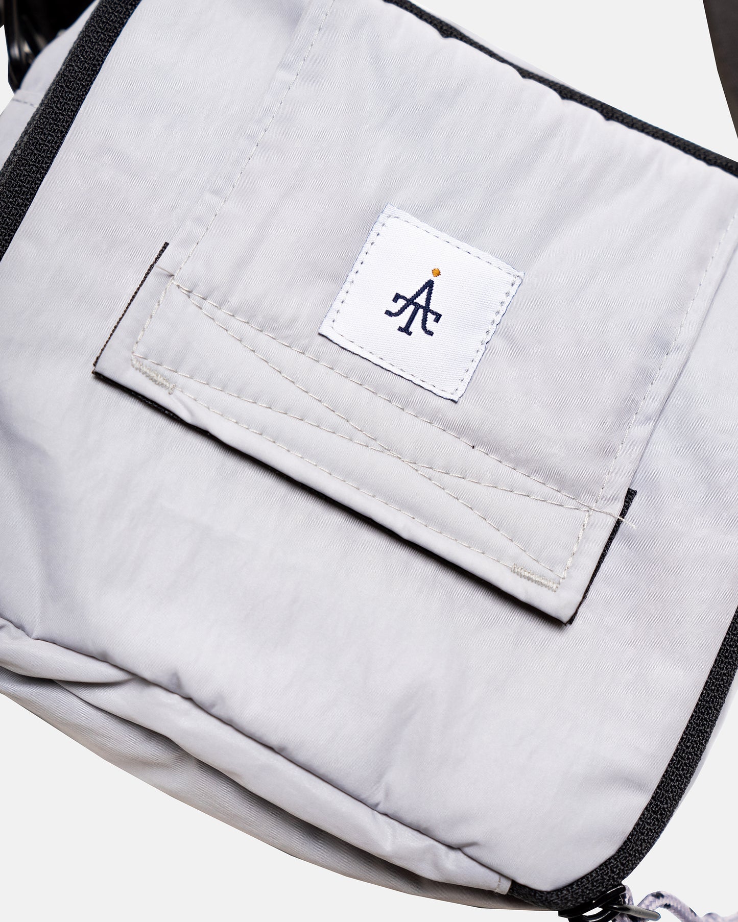 ULU Sling Bag
