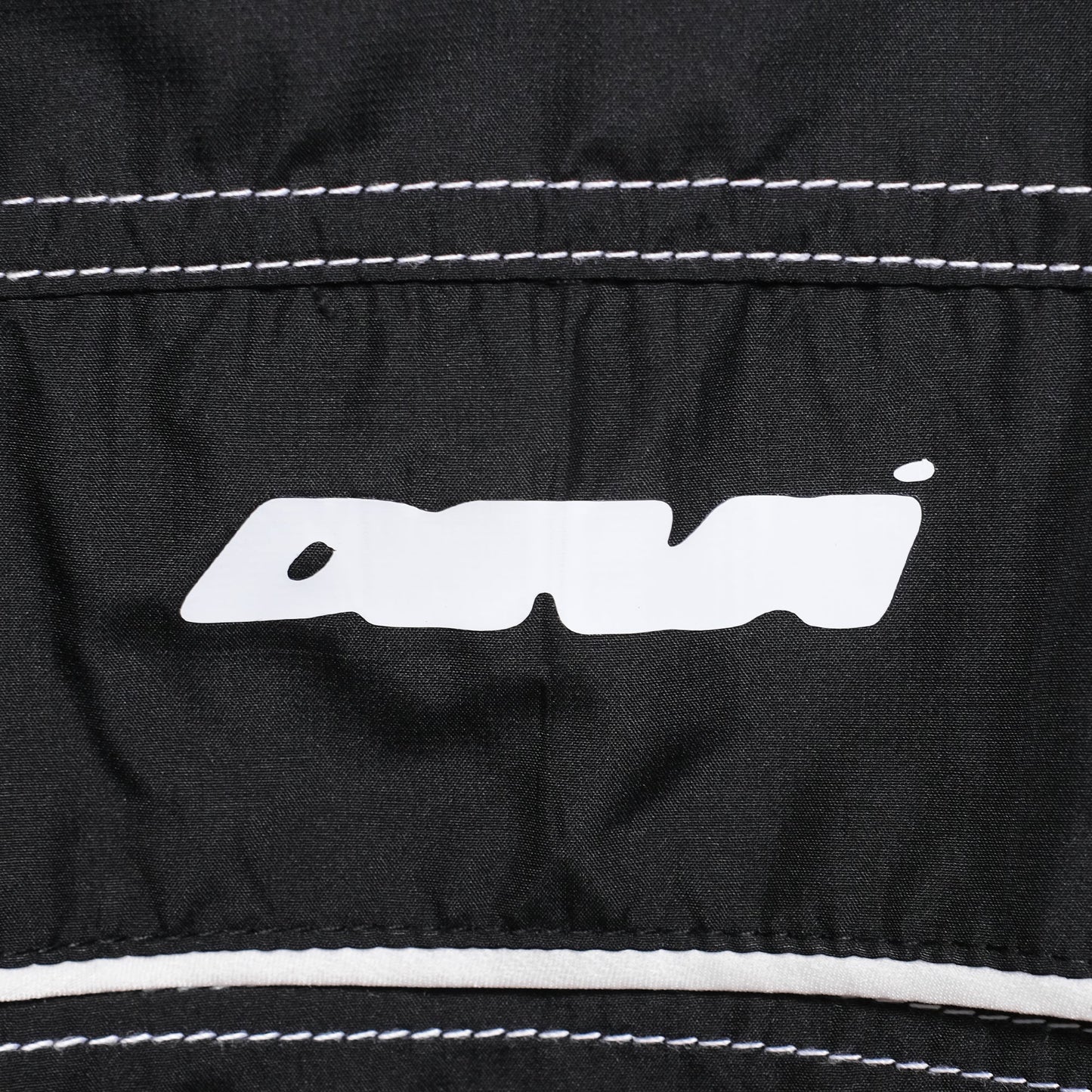GALE LIGHTWEIGHT SHELL JACKET [BLACK]